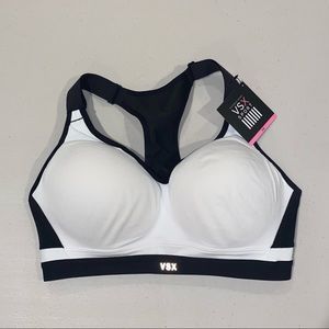 NWT Victoria Secret Sport “incredible sports bra”